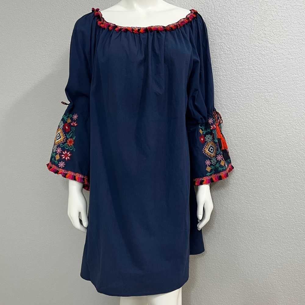 NWT Velzera Plus Boho Embroidered Dress